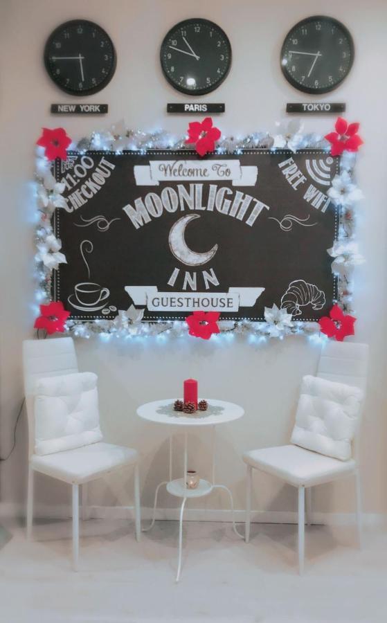 Moonlight Inn Guesthouse Rom Exterior foto